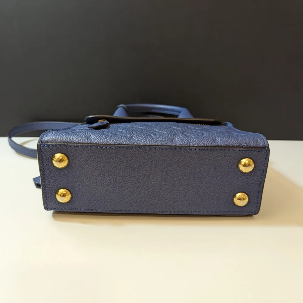 ✨️💎pristine! Authentic Louis Vuitton pont neuf mini Empreinte. Like new. - Picture 9 of 16